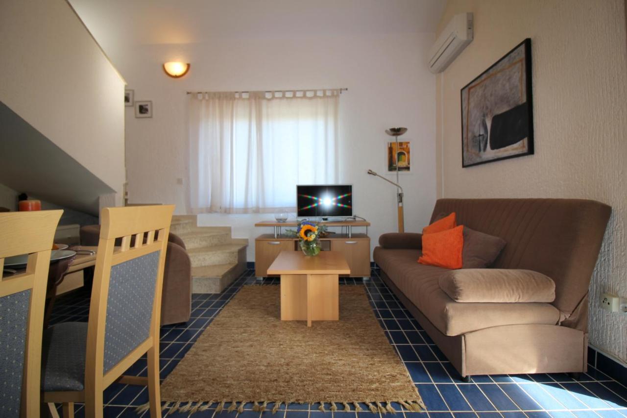Dr. Igda Apartments โปเรช ภายนอก รูปภาพ