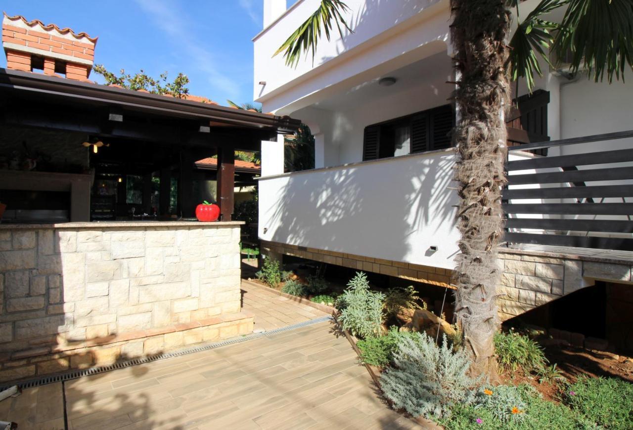 Dr. Igda Apartments โปเรช ภายนอก รูปภาพ